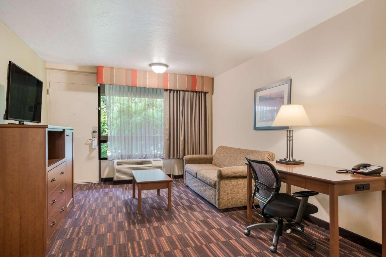 Best Western Town And Country Inn Cedar City Esterno foto